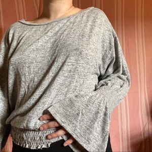 Grey tunic puffy sleeves